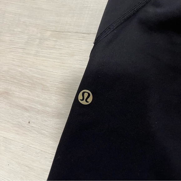 RARE Lululemon Black Tight Stuff Tight Leggings - Picture 9 of 13